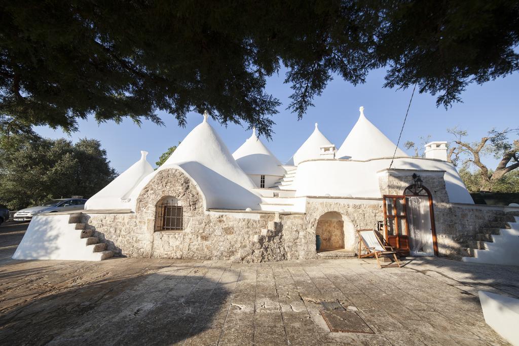 Trullo Degli Ulivi Villa ออสตูนี ภายนอก รูปภาพ