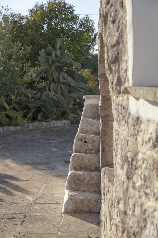 Trullo Degli Ulivi Villa ออสตูนี ภายนอก รูปภาพ